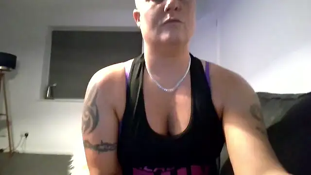 Bendoverbetty3 online show from 01.09.26