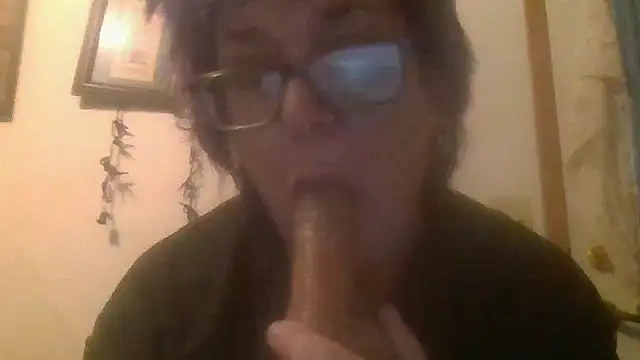 Snapshot of becky1111 chatting on 06.19.26 becky1111 online show from 06.19.26