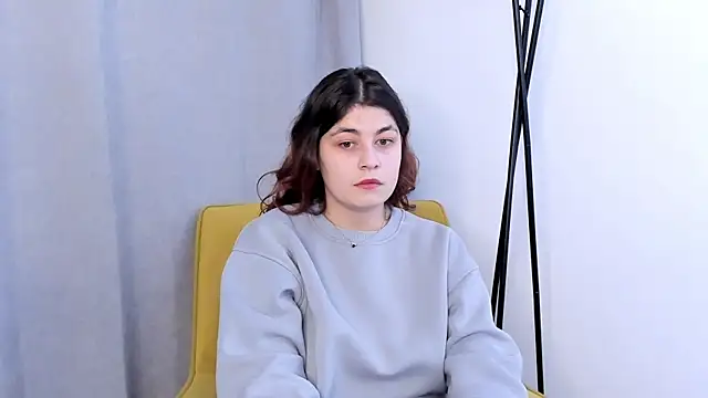 SuzieAllery online show from 12.19.25