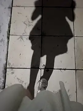 lanahotvn online show from 04.23.26