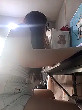 lanahotvn online show from 04.25.26