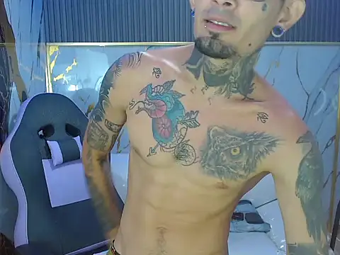 Snapshot of Boy_tatto77 chatting on 07.14.26 Boy tatto77 online show from 07.14.26