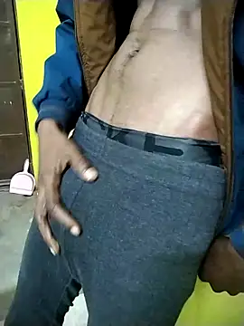 Jordyalnino92 online show from 12.18.25