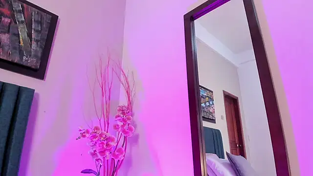 GahiaBelucci online show from 03.08.26