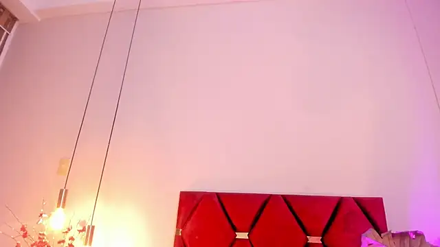 GahiaBelucci online show from 04.21.26