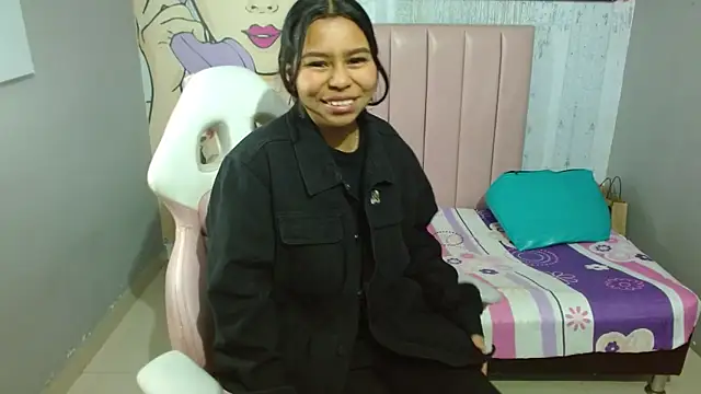 chloe lust online show from 12.19.25