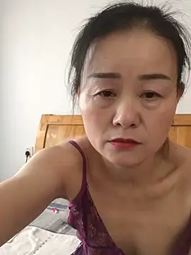 Snapshot of yunyun52012 chatting on 02.04.26 yunyun52012 online show from 02.04.26