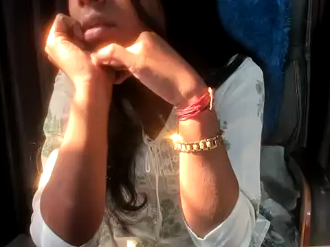 Priya Sengar online show from 01.16.26