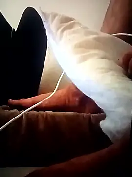 cazzigrossi23 online show from 12.18.25