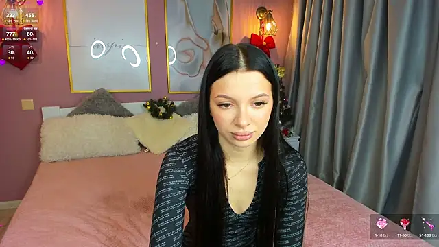 Snapshot of Vicky_Sweety chatting on 12.20.25 Vicky Sweety online show from 12.20.25