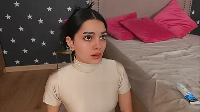 RaquellStar online show from 03.03.26