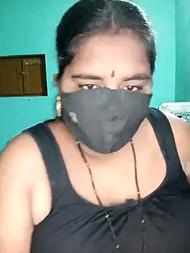 Snapshot of sirisha__9 chatting on 03.17.26 sirisha 9 online show from 03.17.26