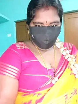 Snapshot of sirisha__9 chatting on 03.28.26 sirisha 9 online show from 03.28.26