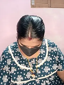 Snapshot of sirisha__9 chatting on 03.31.26 sirisha 9 online show from 03.31.26