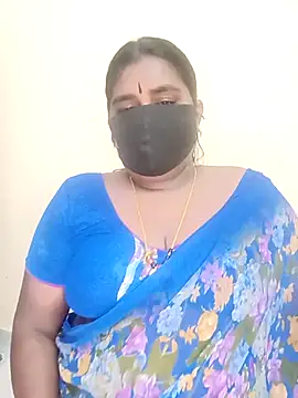 Snapshot of sirisha__9 chatting on 04.06.26 sirisha 9 online show from 04.06.26