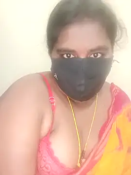 Snapshot of sirisha__9 chatting on 04.07.26 sirisha 9 online show from 04.07.26