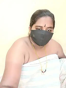 Snapshot of sirisha__9 chatting on 04.09.26 sirisha 9 online show from 04.09.26