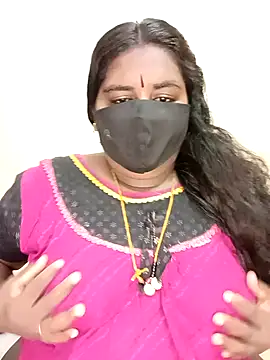 Snapshot of sirisha__9 chatting on 04.10.26 sirisha 9 online show from 04.10.26