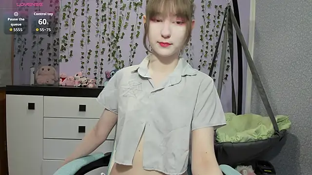 Yoonhee ki online show from 06.04.26