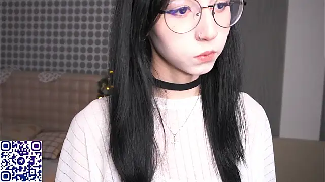 Snapshot of DeliaLoma chatting on 01.12.26 DeliaLoma online show from 01.12.26