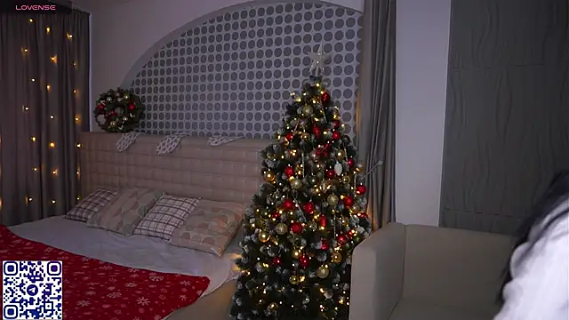 Snapshot of DeliaLoma chatting on 01.15.26 DeliaLoma online show from 01.15.26