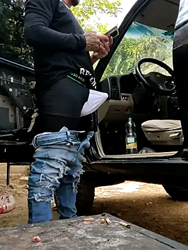 Snapshot of PIGHIGHDIRTY_p0 chatting on 02.19.26 PIGHIGHDIRTY p0 online show from 02.19.26