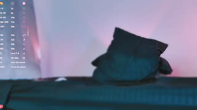 Snapshot of ScarlettRedsins chatting on 02.27.26 ScarlettRedsins online show from 02.27.26