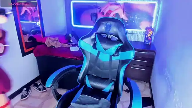 dolly boob online show from 01.07.26