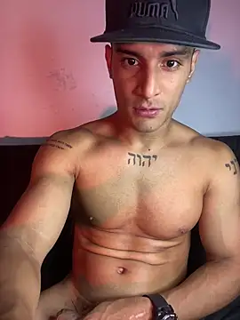 Maicol xxxx online show from 02.25.26