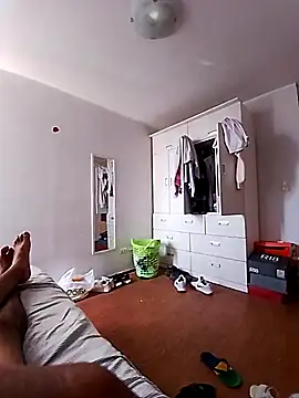 Yrresistible666 online show from 01.17.26