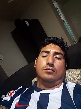 Yrresistible666 online show from 02.02.26