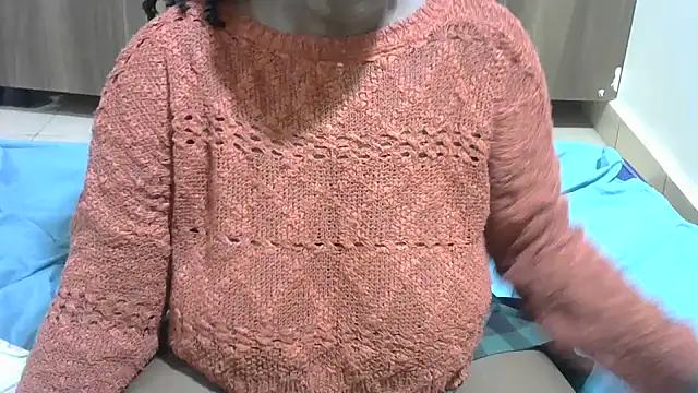 Snapshot of HII- chatting on 12.19.25 HII- online show from 12.19.25