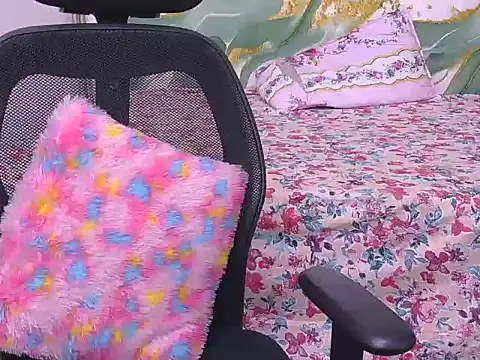 bold-smirthii online show from 02.28.26