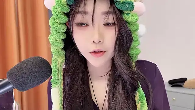 smalldaisy online show from 02.03.26