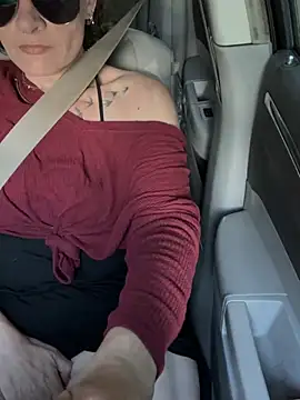 GoddessRae19 online show from 04.14.26