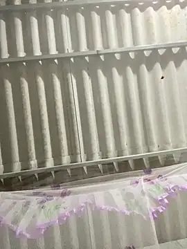 Snapshot of cuteelasa chatting on 12.20.25 cuteelasa online show from 12.20.25