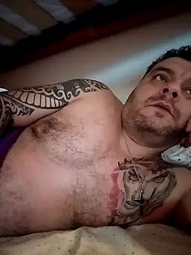 Snapshot of TomasTenerife chatting on 02.05.26 TomasTenerife online show from 02.05.26