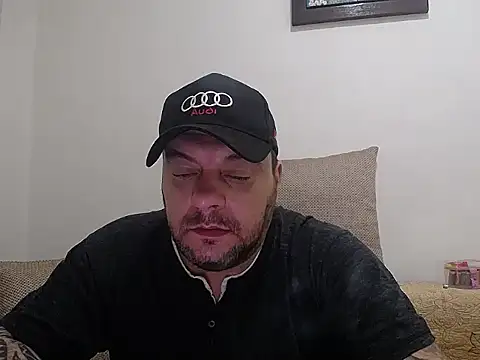 Snapshot of TomasTenerife chatting on 03.31.26 TomasTenerife online show from 03.31.26