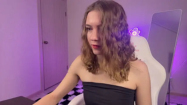 KellySunn online show from 03.03.26