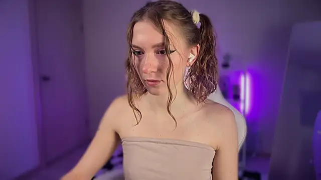 KellySunn online show from 04.06.26