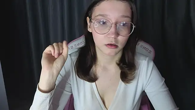 Pink-Aura- online show from 01.17.26