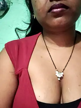 Snapshot of Eashita_01 chatting on 01.18.26 Eashita 01 online show from 01.18.26