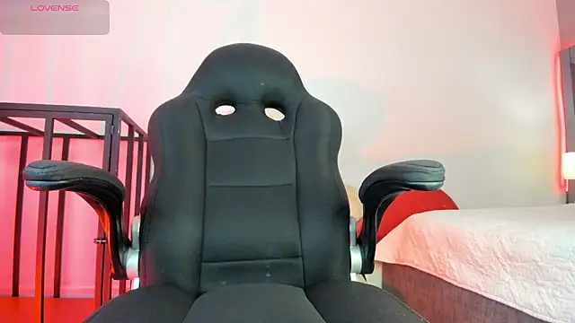 Charlotteinpole online show from 02.13.26