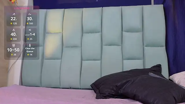 Snapshot of Emilyy05_ chatting on 07.11.26 Emilyy05 online show from 07.11.26