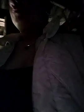 Snapshot of Lucky_cutee chatting on 05.03.26 Lucky cutee online show from 05.03.26
