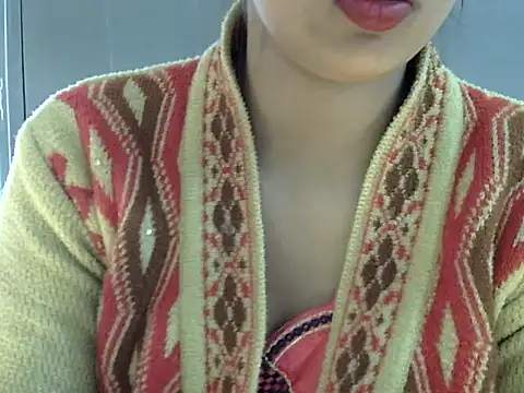 cute Dirty Diva online show from 12.22.25