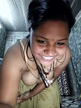 Snapshot of SexyKajal_758 chatting on 01.12.26 SexyKajal 758 online show from 01.12.26