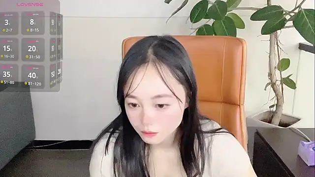 Yuer-77 online show from 02.11.26