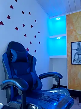 ashley-17 online show from 02.19.26