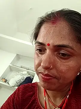 Snapshot of Mahima_rani34 chatting on 05.13.26 Mahima rani34 online show from 05.13.26